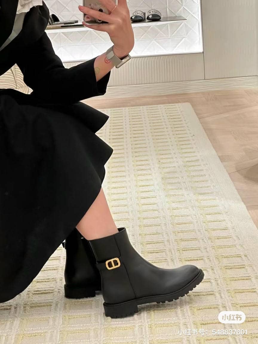 Dior Short & Long boots collection-1